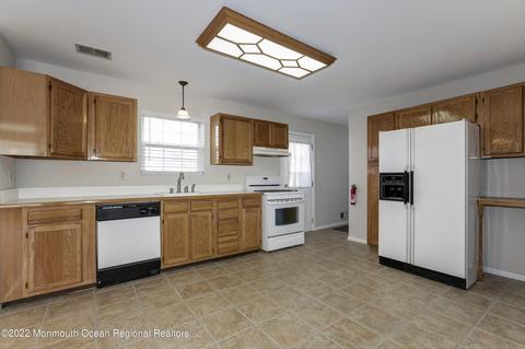369 Hudson Dr, Brick, NJ 08723 photo 20