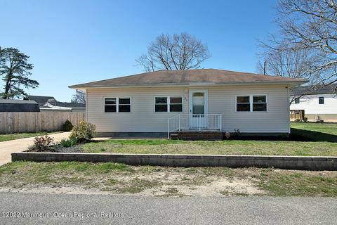24 Keelson Dr, Waretown, NJ 08758 photo 2