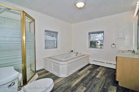 24 Keelson Dr, Waretown, NJ 08758 photo 12