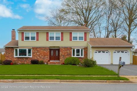 22 Plafsky Dr, Edison, NJ 08817 photo 3