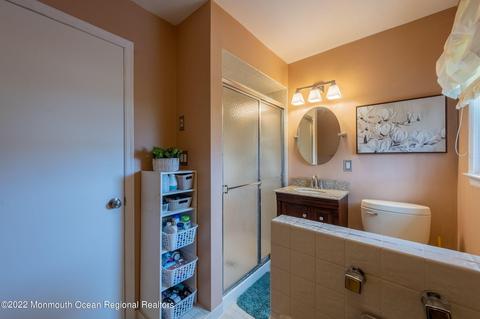22 Plafsky Dr, Edison, NJ 08817 photo 24