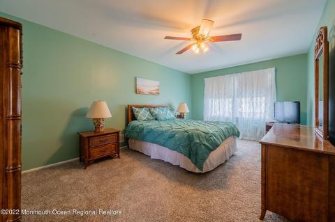 22 Plafsky Dr, Edison, NJ 08817 photo 21