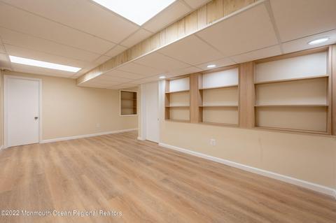 22 Plafsky Dr, Edison, NJ 08817 photo 32