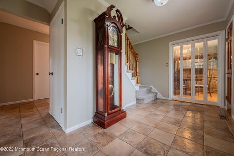 22 Plafsky Dr, Edison, NJ 08817 photo 6