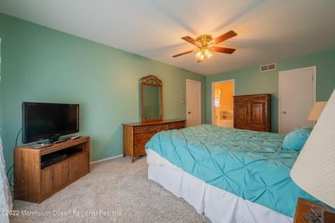 22 Plafsky Dr, Edison, NJ 08817 photo 22