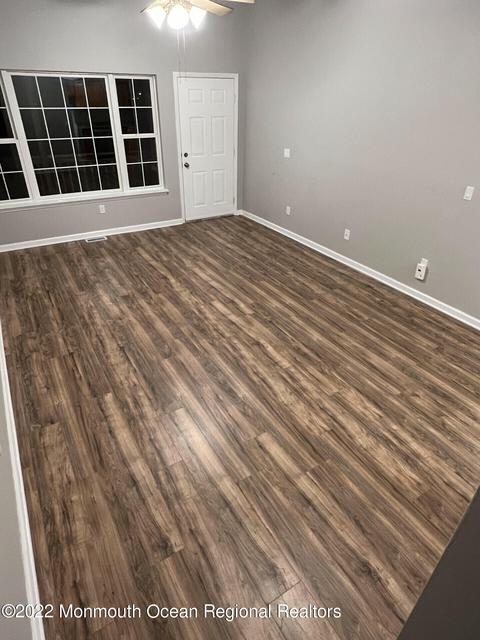 92 Puffin Glade, Berkeley, NJ 08721 photo 4