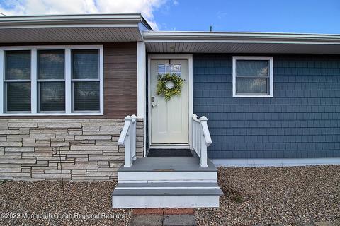 406 Whyatt Ct, Forked River, NJ 08731 photo 5