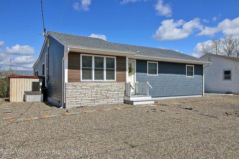 406 Whyatt Ct, Forked River, NJ 08731 photo 3