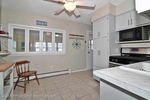 406 Whyatt Ct, Forked River, NJ 08731 photo 10