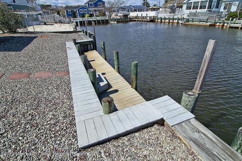 406 Whyatt Ct, Forked River, NJ 08731 photo 28