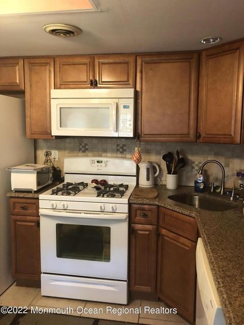 2000 Brookdale Dr, Forked River, NJ 08731 photo 9