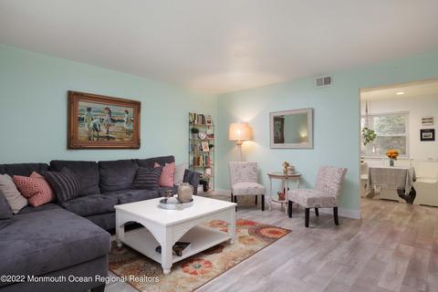 1452 Viola Ct, Brick, NJ 08724 photo 5