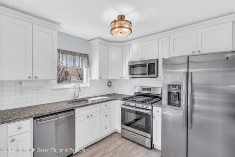 16 Steven Pl, Jackson, NJ 08527 photo 13