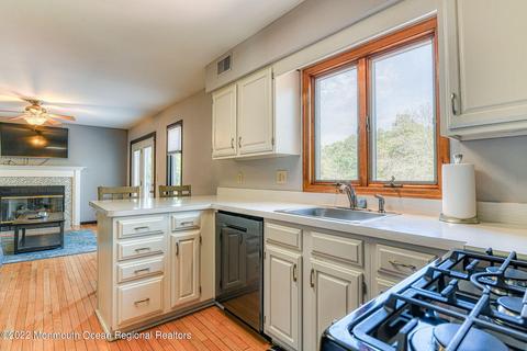 107 Frank Applegate Rd, Jackson, NJ 08527 photo 12