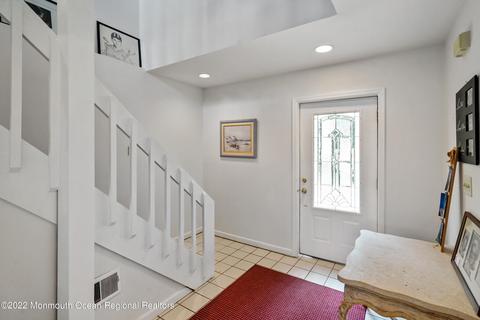 22 Devon Ct, Spring Lake Heights, NJ 07762 photo 4