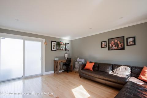 3 Stone Ct, Matawan, NJ 07747 photo 13