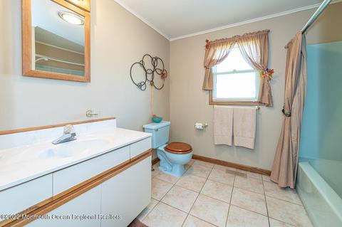 8 Crest Rd, Jackson, NJ 08527 photo 24
