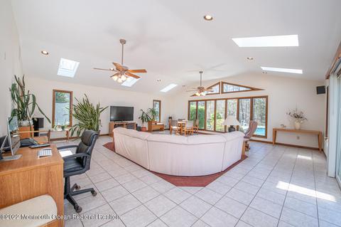 8 Crest Rd, Jackson, NJ 08527 photo 7