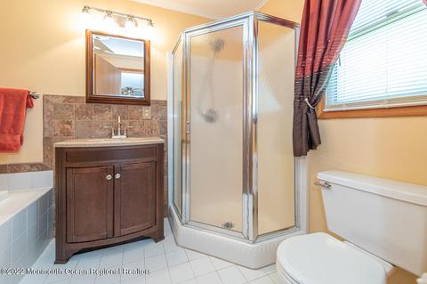 8 Crest Rd, Jackson, NJ 08527 photo 18