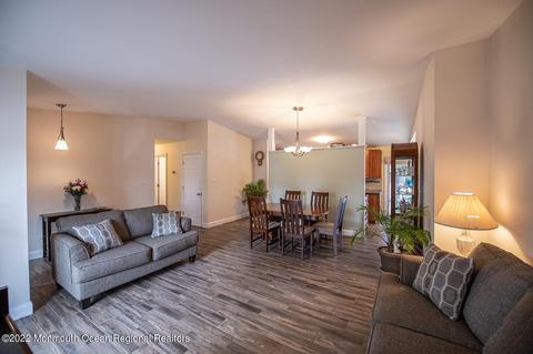 32 Buckingham Dr, Jackson, NJ 08527 photo 6