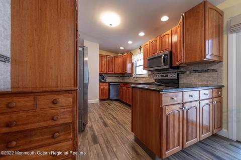 32 Buckingham Dr, Jackson, NJ 08527 photo 12