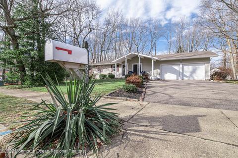32 Buckingham Dr, Jackson, NJ 08527 photo 2