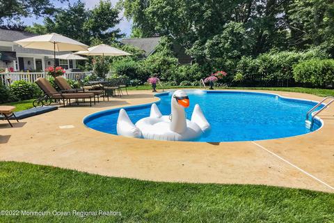 823 Post Rd, Brielle, NJ 08730 photo 3