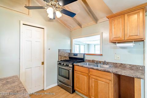 27 Central Ave, Waretown, NJ 08758 photo 12