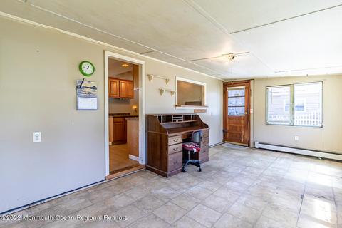 27 Central Ave, Waretown, NJ 08758 photo 10