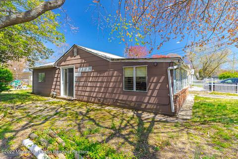 27 Central Ave, Waretown, NJ 08758 photo 6