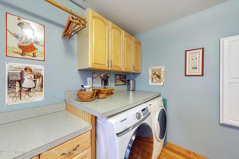 18 Allocco Dr, Holmdel, NJ 07733 photo 37