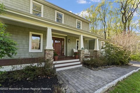 18 Allocco Dr, Holmdel, NJ 07733 photo 5