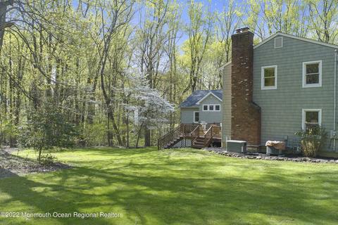 18 Allocco Dr, Holmdel, NJ 07733 photo 17
