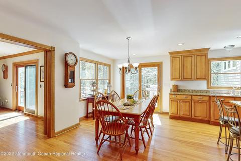18 Allocco Dr, Holmdel, NJ 07733 photo 31