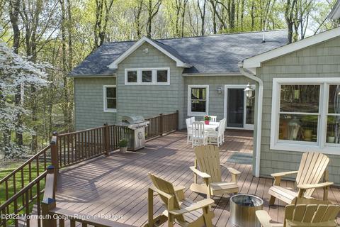 18 Allocco Dr, Holmdel, NJ 07733 photo 12