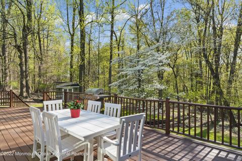18 Allocco Dr, Holmdel, NJ 07733 photo 15