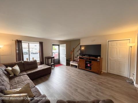 920 Sandra Pl, Brick, NJ 08724 photo 5