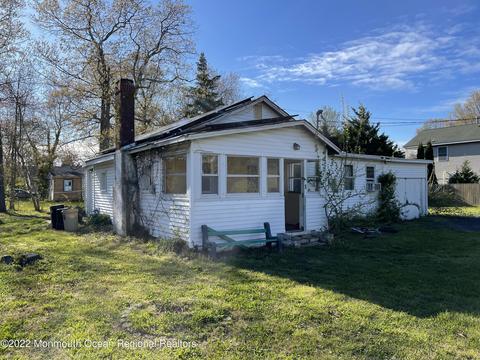 1 Augusta Ave, Waretown, NJ 08758 photo 1