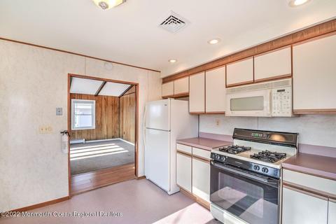 3 Sands Point Rd, Waretown, NJ 08758 photo 7