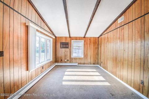 3 Sands Point Rd, Waretown, NJ 08758 photo 8
