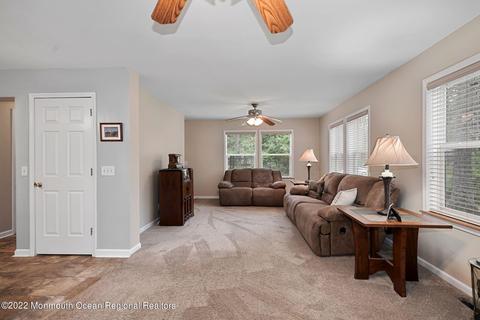 618 Pine St, Jackson, NJ 08527 photo 5