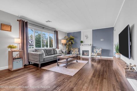 236 Pinecrest Rd, Ocean Twp, NJ 07755 photo 5