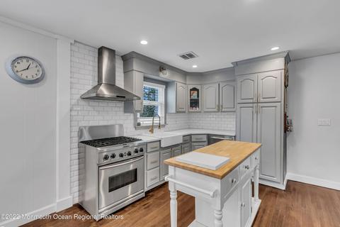 236 Pinecrest Rd, Ocean Twp, NJ 07755 photo 10