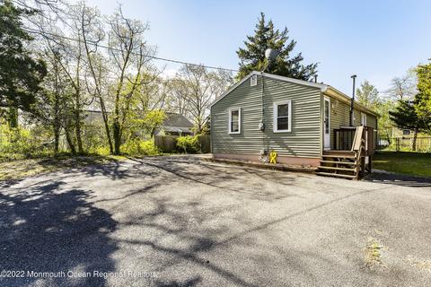 44 Bryant Rd, Waretown, NJ 08758 photo 3