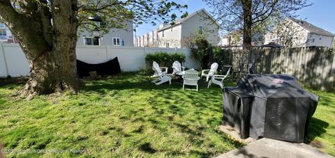 4 Dolan Ave, Matawan, NJ 07747 photo 17