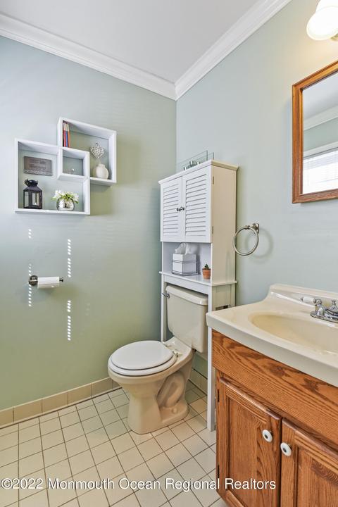 307 Greene Ave, Middlesex, NJ 08846 photo 14