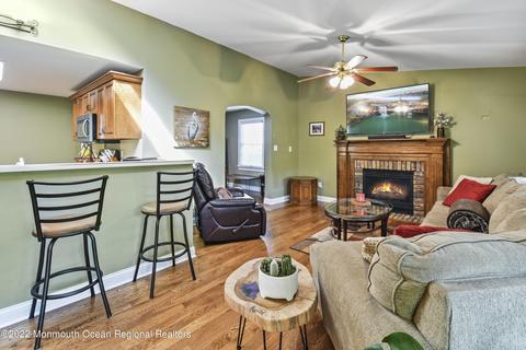 307 Greene Ave, Middlesex, NJ 08846 photo 12