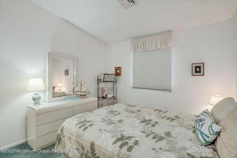 18 Commodore Dr, Brick, NJ 08723 photo 18