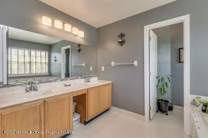 110 Tammy Ln, East Greenwich Twp, NJ 08020 photo 44