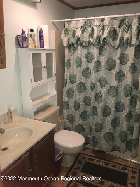 1 Broderick Dr, Jackson, NJ 08527 photo 4